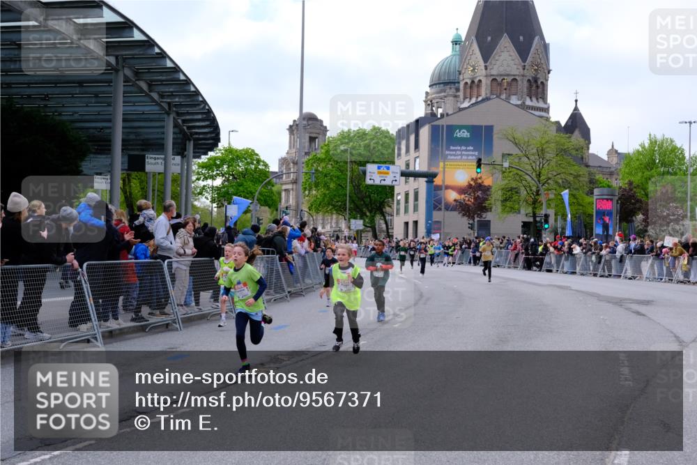 25.04.2026 - Das Zehntel Tim E. http://msf.ph/oto/9567371 25.04.2026 08:48:55 Ziel 1327, 1786, 1799, 1885, 2263, 2309, 2324, 2993, 3044, 3103, 3189, 3212, 3250, 3551, 3563, 3971 meine-sportfotos.de