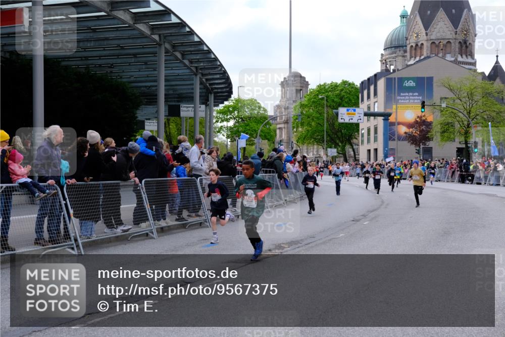 25.04.2026 - Das Zehntel Tim E. http://msf.ph/oto/9567375 25.04.2026 08:48:58 Ziel 1327, 1786, 1799, 1885, 2263, 2276, 2309, 2324, 3044, 3103, 3189, 3212, 3250, 3551, 3716, 3971 meine-sportfotos.de