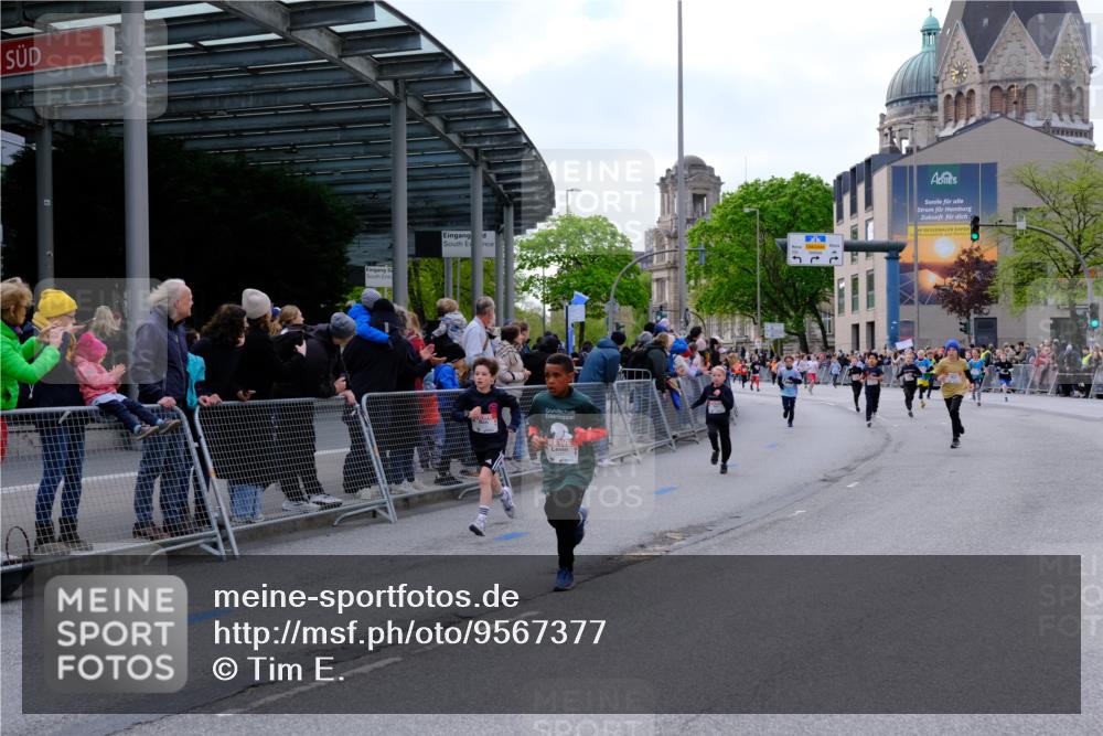 25.04.2026 - Das Zehntel Tim E. http://msf.ph/oto/9567377 25.04.2026 08:48:58 Ziel 1327, 1786, 1799, 1885, 2263, 2276, 2309, 2324, 3044, 3103, 3189, 3212, 3250, 3551, 3716, 3971 meine-sportfotos.de