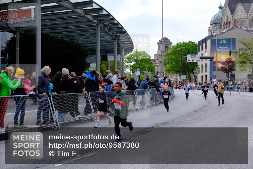 25.04.2026 - Das Zehntel Tim E. http://msf.ph/oto/9567380 25.04.2026 08:48:58 Ziel 1327, 1786, 1799, 1885, 2263, 2276, 2309, 2324, 3044, 3103, 3189, 3212, 3250, 3551, 3716, 3971 meine-sportfotos.de