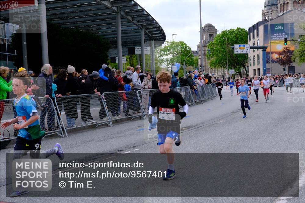 25.04.2026 - Das Zehntel Tim E. http://msf.ph/oto/9567401 25.04.2026 08:49:07 Ziel 1199, 1721, 1797, 1844, 2167, 2276, 2291, 2898, 2900, 3103, 3221, 3233, 3716, 3976, 4012, 4026 meine-sportfotos.de