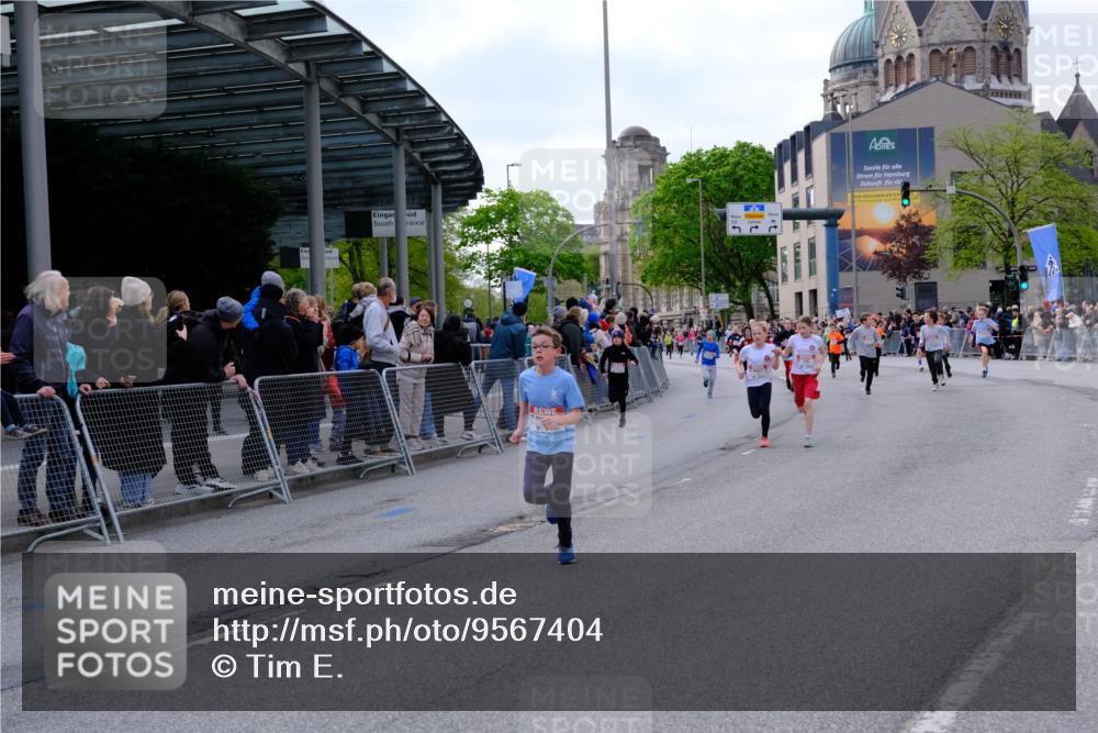 25.04.2026 - Das Zehntel Tim E. http://msf.ph/oto/9567404 25.04.2026 08:49:08 Ziel 1199, 1208, 1721, 1797, 1844, 2167, 2276, 2291, 2898, 2900, 3221, 3233, 3716, 3976, 4012, 4026 meine-sportfotos.de