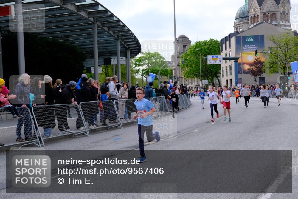 25.04.2026 - Das Zehntel Tim E. http://msf.ph/oto/9567406 25.04.2026 08:49:08 Ziel 1199, 1208, 1721, 1797, 1844, 2167, 2276, 2291, 2898, 2900, 3221, 3233, 3716, 3976, 4012, 4026 meine-sportfotos.de