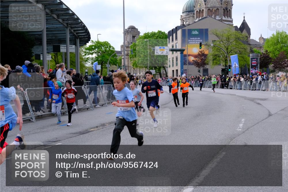 25.04.2026 - Das Zehntel Tim E. http://msf.ph/oto/9567424 25.04.2026 08:49:13 Ziel 1023, 1026, 1186, 1199, 1208, 1312, 1721, 1797, 1870, 2157, 2167, 2339, 2898, 2900, 3221, 3233, 3400, 3406, 3588, 3598, 3599, 3976, 4012, 4026 meine-sportfotos.de