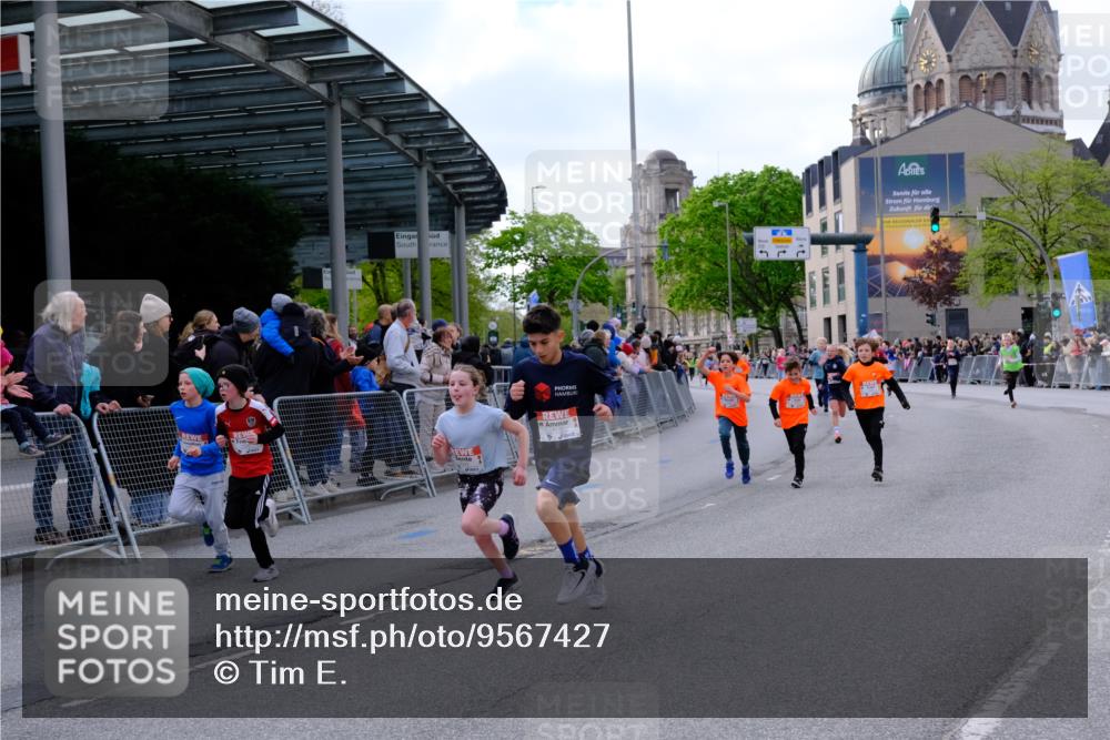 25.04.2026 - Das Zehntel Tim E. http://msf.ph/oto/9567427 25.04.2026 08:49:14 Ziel 1023, 1026, 1186, 1199, 1208, 1312, 1721, 1870, 2157, 2167, 2339, 2898, 2900, 3400, 3406, 3588, 3598, 3599, 4012, 4026 meine-sportfotos.de