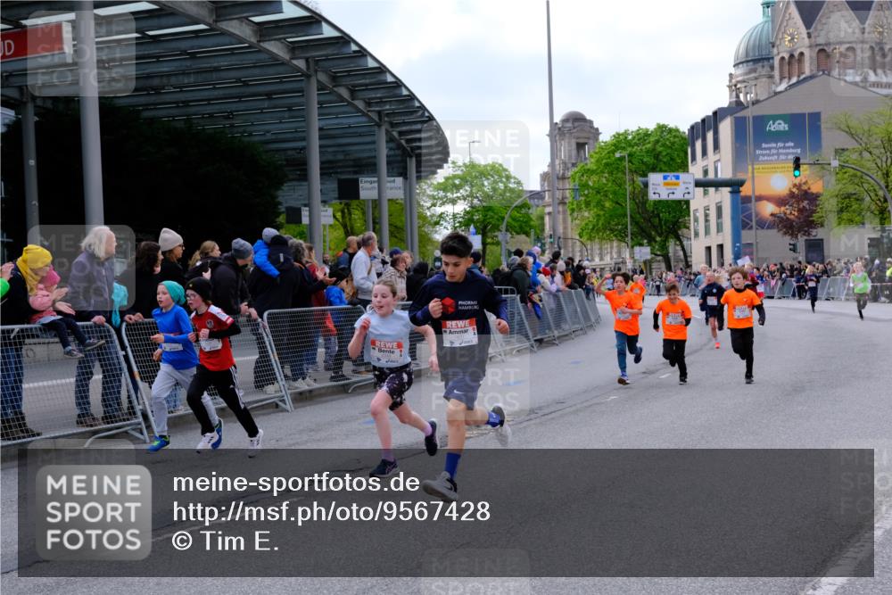25.04.2026 - Das Zehntel Tim E. http://msf.ph/oto/9567428 25.04.2026 08:49:14 Ziel 1023, 1026, 1186, 1199, 1208, 1312, 1721, 1870, 2157, 2167, 2339, 2898, 2900, 3400, 3406, 3588, 3598, 3599, 4012, 4026 meine-sportfotos.de