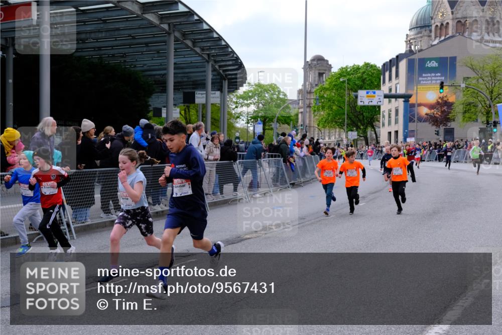 25.04.2026 - Das Zehntel Tim E. http://msf.ph/oto/9567431 25.04.2026 08:49:14 Ziel 1023, 1026, 1186, 1199, 1208, 1312, 1721, 1870, 2157, 2167, 2339, 2898, 2900, 3400, 3406, 3588, 3598, 3599, 4012, 4026 meine-sportfotos.de