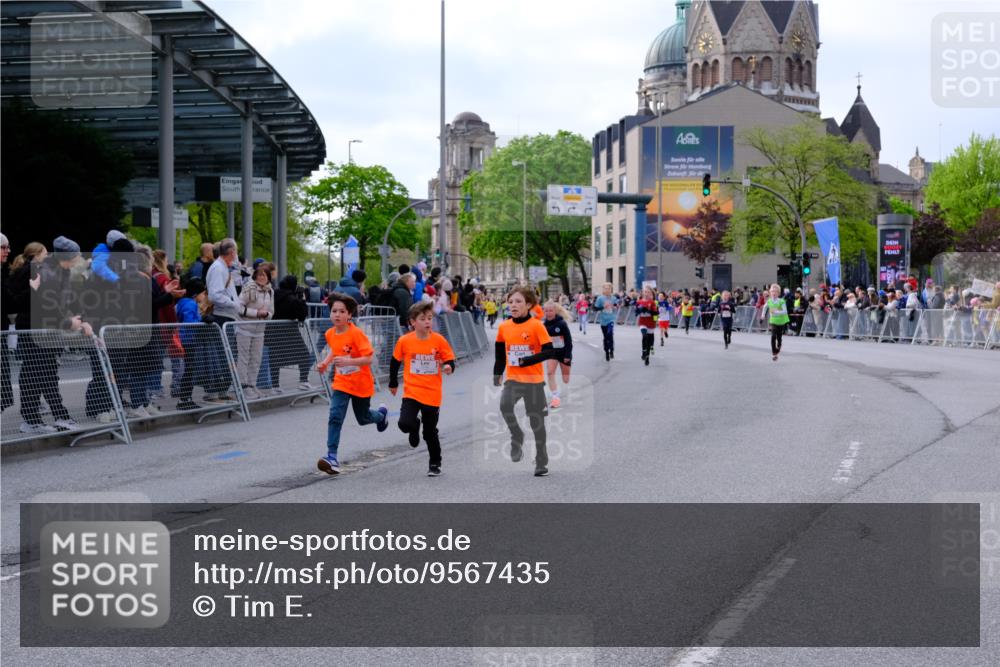 25.04.2026 - Das Zehntel Tim E. http://msf.ph/oto/9567435 25.04.2026 08:49:15 Ziel 1023, 1026, 1186, 1199, 1208, 1312, 1870, 2157, 2167, 2339, 2898, 2900, 3400, 3406, 3588, 3598, 3599 meine-sportfotos.de