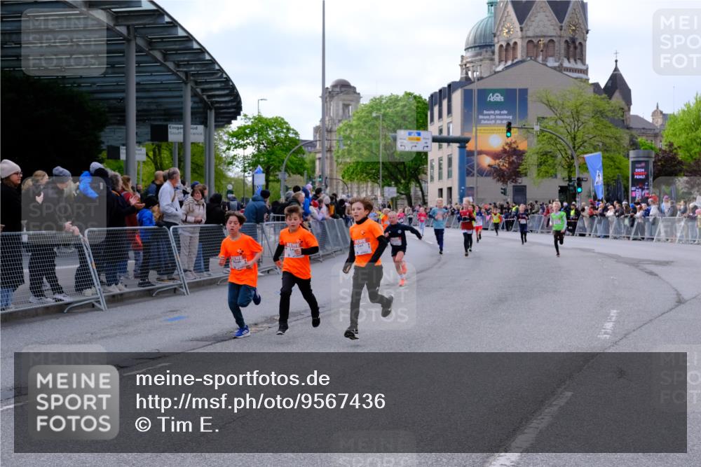 25.04.2026 - Das Zehntel Tim E. http://msf.ph/oto/9567436 25.04.2026 08:49:15 Ziel 1023, 1026, 1186, 1199, 1208, 1312, 1870, 2157, 2167, 2339, 2898, 2900, 3400, 3406, 3588, 3598, 3599 meine-sportfotos.de