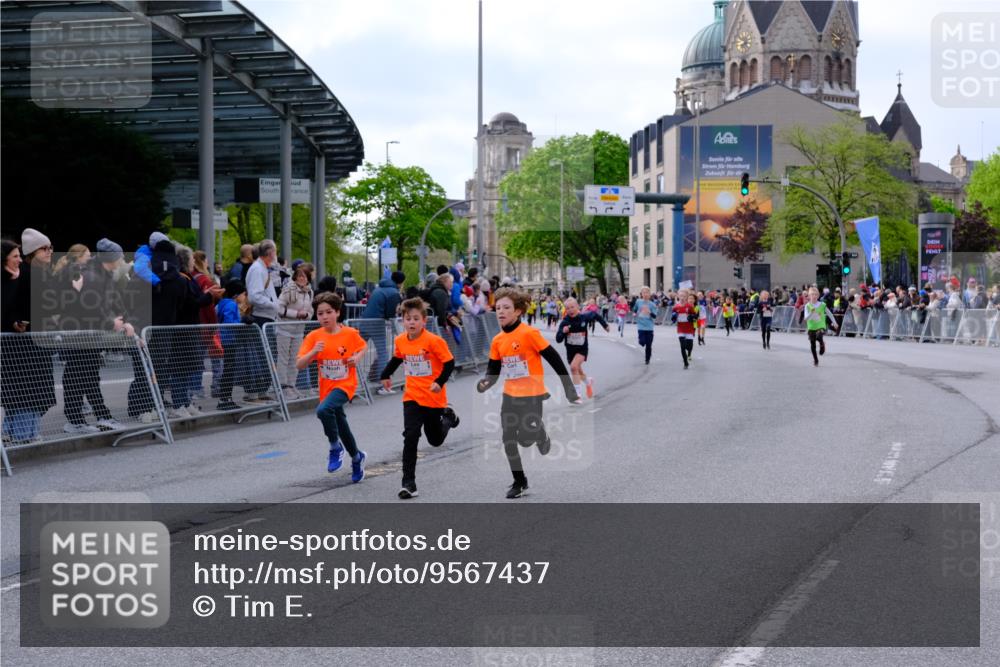 25.04.2026 - Das Zehntel Tim E. http://msf.ph/oto/9567437 25.04.2026 08:49:15 Ziel 1023, 1026, 1186, 1199, 1208, 1312, 1870, 2157, 2167, 2339, 2898, 2900, 3400, 3406, 3588, 3598, 3599 meine-sportfotos.de