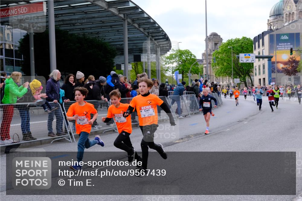 25.04.2026 - Das Zehntel Tim E. http://msf.ph/oto/9567439 25.04.2026 08:49:16 Ziel 1023, 1026, 1186, 1199, 1208, 1312, 1408, 1870, 2157, 2167, 2339, 2898, 2900, 3400, 3406, 3588, 3598, 3599, 4010 meine-sportfotos.de
