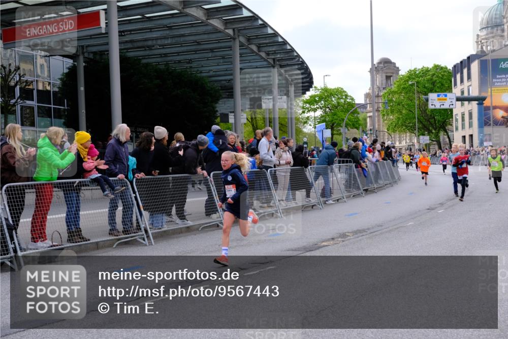 25.04.2026 - Das Zehntel Tim E. http://msf.ph/oto/9567443 25.04.2026 08:49:17 Ziel 1023, 1026, 1186, 1208, 1312, 1408, 1870, 2157, 2167, 2339, 2898, 2900, 3176, 3400, 3406, 3588, 3598, 3599, 4010 meine-sportfotos.de