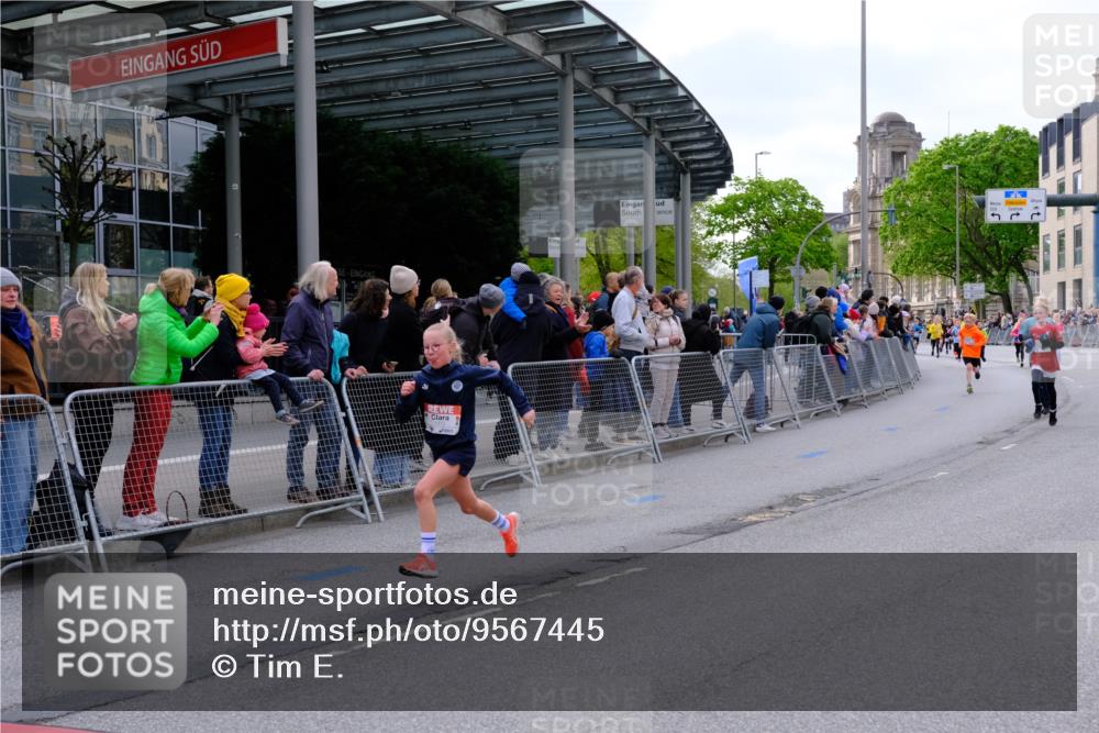 25.04.2026 - Das Zehntel Tim E. http://msf.ph/oto/9567445 25.04.2026 08:49:17 Ziel 1023, 1026, 1186, 1208, 1312, 1408, 1870, 2157, 2167, 2339, 2898, 2900, 3176, 3400, 3406, 3588, 3598, 3599, 4010 meine-sportfotos.de