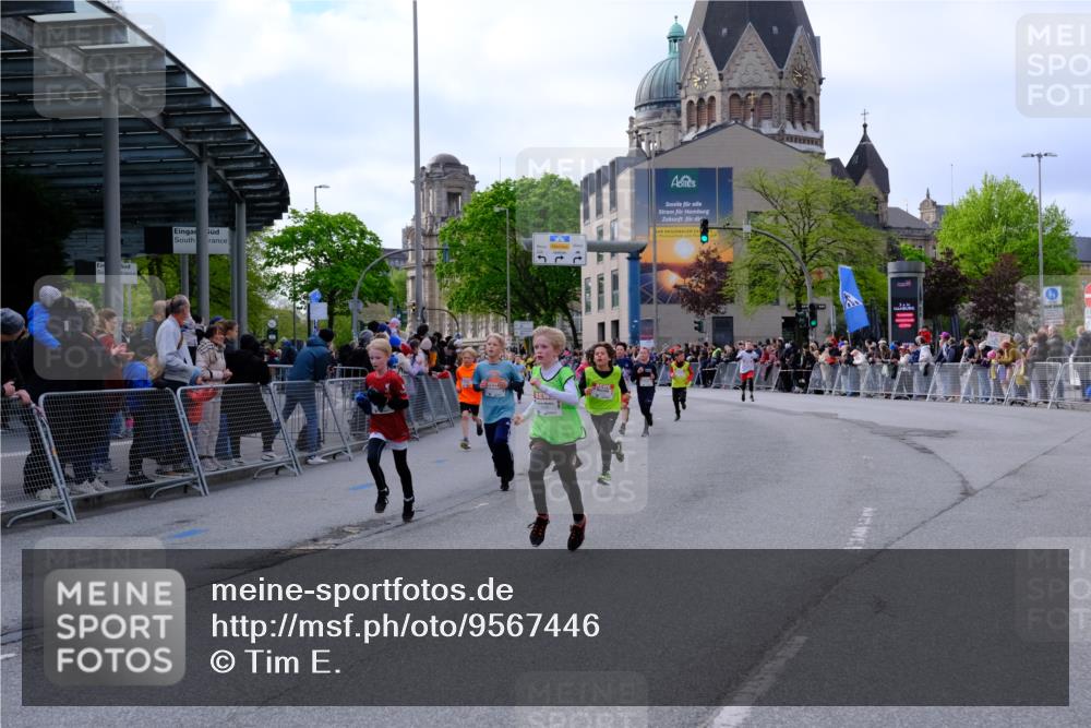 25.04.2026 - Das Zehntel Tim E. http://msf.ph/oto/9567446 25.04.2026 08:49:19 Ziel 1023, 1026, 1186, 1208, 1312, 1408, 1870, 2157, 2167, 2172, 2176, 2339, 3169, 3176, 3400, 3406, 3588, 3598, 3599, 4007, 4010 meine-sportfotos.de