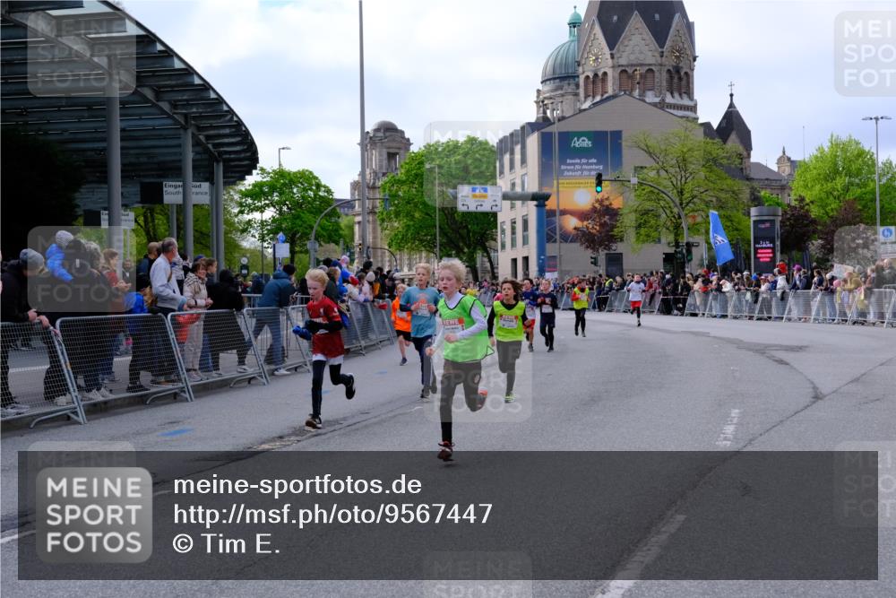 25.04.2026 - Das Zehntel Tim E. http://msf.ph/oto/9567447 25.04.2026 08:49:19 Ziel 1023, 1026, 1186, 1208, 1312, 1408, 1870, 2157, 2167, 2172, 2176, 2339, 3169, 3176, 3400, 3406, 3588, 3598, 3599, 4007, 4010 meine-sportfotos.de