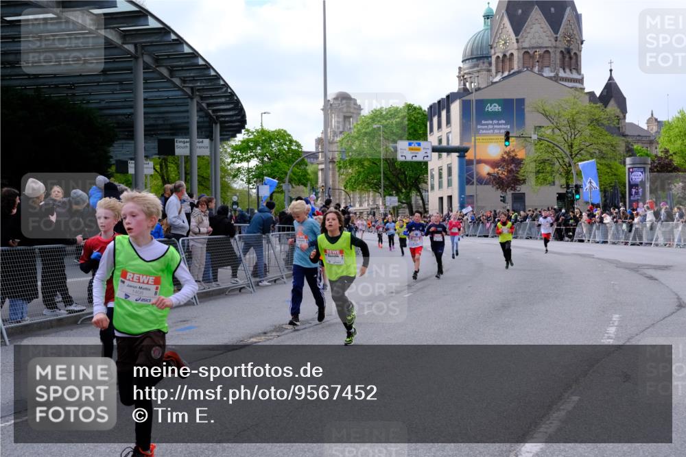 25.04.2026 - Das Zehntel Tim E. http://msf.ph/oto/9567452 25.04.2026 08:49:20 Ziel 1023, 1026, 1186, 1208, 1312, 1408, 1870, 2157, 2172, 2176, 2339, 3169, 3176, 3400, 3406, 3588, 3598, 3599, 4007, 4010 meine-sportfotos.de