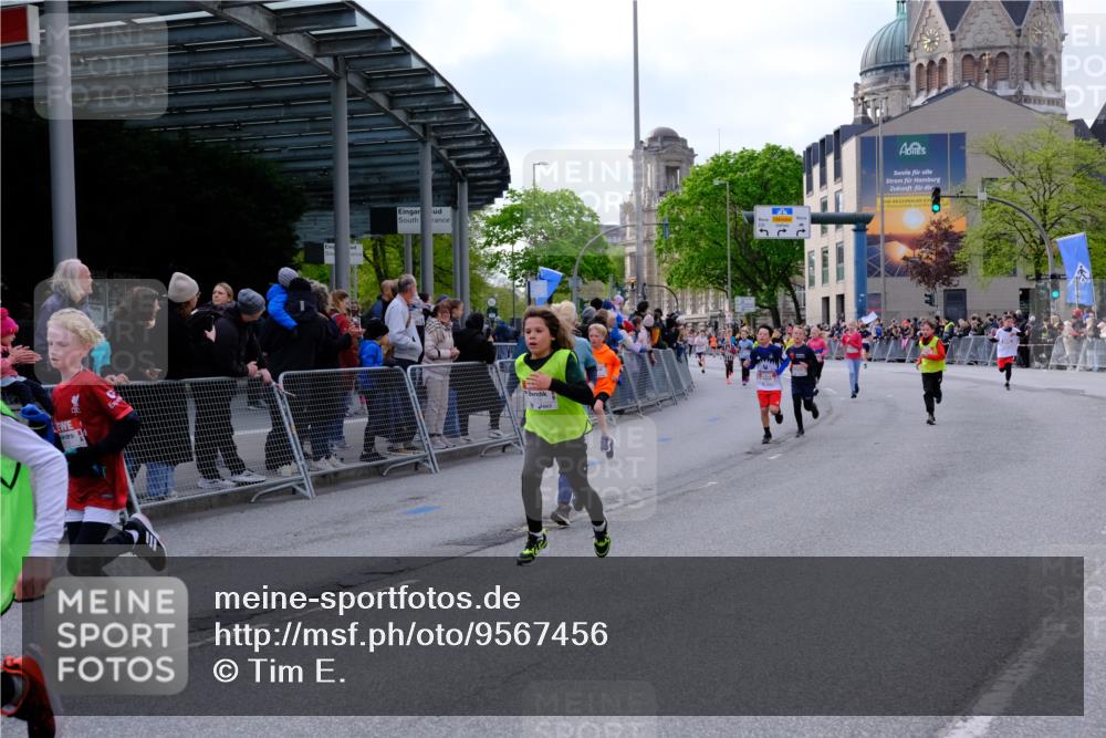 25.04.2026 - Das Zehntel Tim E. http://msf.ph/oto/9567456 25.04.2026 08:49:21 Ziel 1023, 1026, 1186, 1312, 1408, 1856, 1870, 2157, 2172, 2176, 2339, 3169, 3176, 3400, 3406, 3588, 3598, 3599, 4007, 4010, 4050 meine-sportfotos.de
