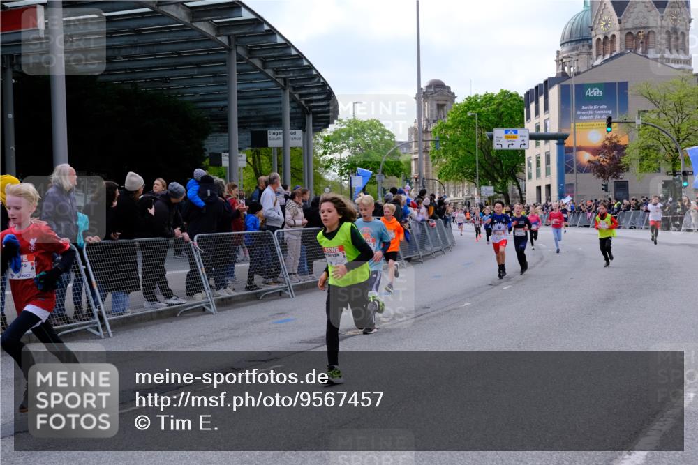25.04.2026 - Das Zehntel Tim E. http://msf.ph/oto/9567457 25.04.2026 08:49:21 Ziel 1023, 1026, 1186, 1312, 1408, 1856, 1870, 2157, 2172, 2176, 2339, 3169, 3176, 3400, 3406, 3588, 3598, 3599, 4007, 4010, 4050 meine-sportfotos.de
