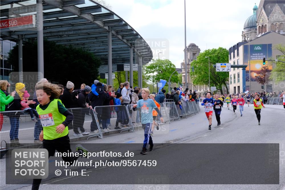 25.04.2026 - Das Zehntel Tim E. http://msf.ph/oto/9567459 25.04.2026 08:49:21 Ziel 1023, 1026, 1186, 1312, 1408, 1856, 1870, 2157, 2172, 2176, 2339, 3169, 3176, 3400, 3406, 3588, 3598, 3599, 4007, 4010, 4050 meine-sportfotos.de