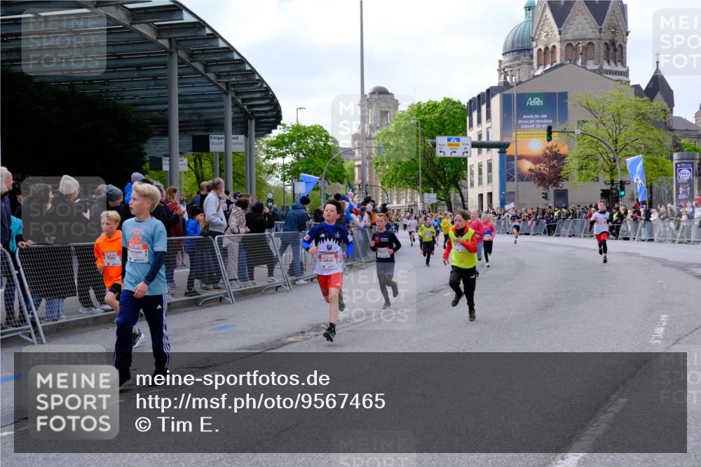 25.04.2026 - Das Zehntel Tim E. http://msf.ph/oto/9567465 25.04.2026 08:49:23 Ziel 1151, 1153, 1312, 1408, 1856, 2172, 2176, 2910, 3169, 3176, 3588, 3598, 3599, 4007, 4010, 4050 meine-sportfotos.de