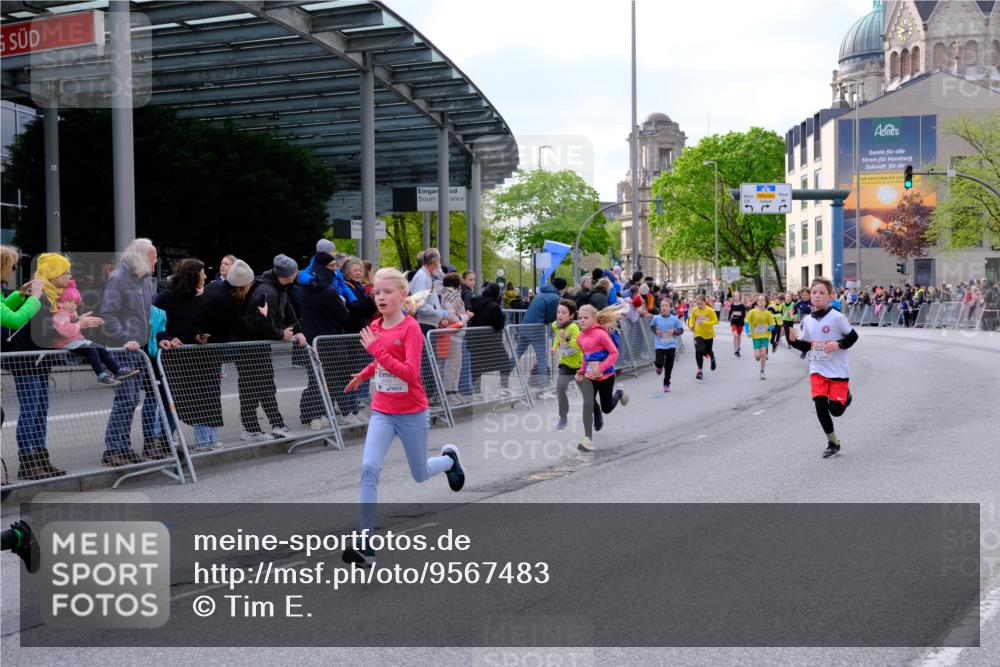 25.04.2026 - Das Zehntel Tim E. http://msf.ph/oto/9567483 25.04.2026 08:49:26 Ziel 1151, 1153, 1219, 1277, 1408, 1856, 2172, 2176, 2788, 2811, 2910, 3169, 3176, 4007, 4010, 4050 meine-sportfotos.de