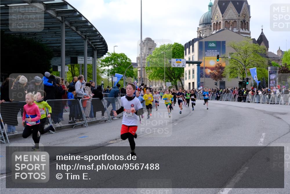 25.04.2026 - Das Zehntel Tim E. http://msf.ph/oto/9567488 25.04.2026 08:49:27 Ziel 1151, 1153, 1219, 1277, 1287, 1294, 1408, 1856, 2172, 2176, 2788, 2811, 2910, 3169, 3176, 4007, 4010, 4050, 4055 meine-sportfotos.de