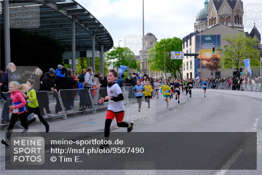 25.04.2026 - Das Zehntel Tim E. http://msf.ph/oto/9567490 25.04.2026 08:49:27 Ziel 1151, 1153, 1219, 1277, 1287, 1294, 1408, 1856, 2172, 2176, 2788, 2811, 2910, 3169, 3176, 4007, 4010, 4050, 4055 meine-sportfotos.de