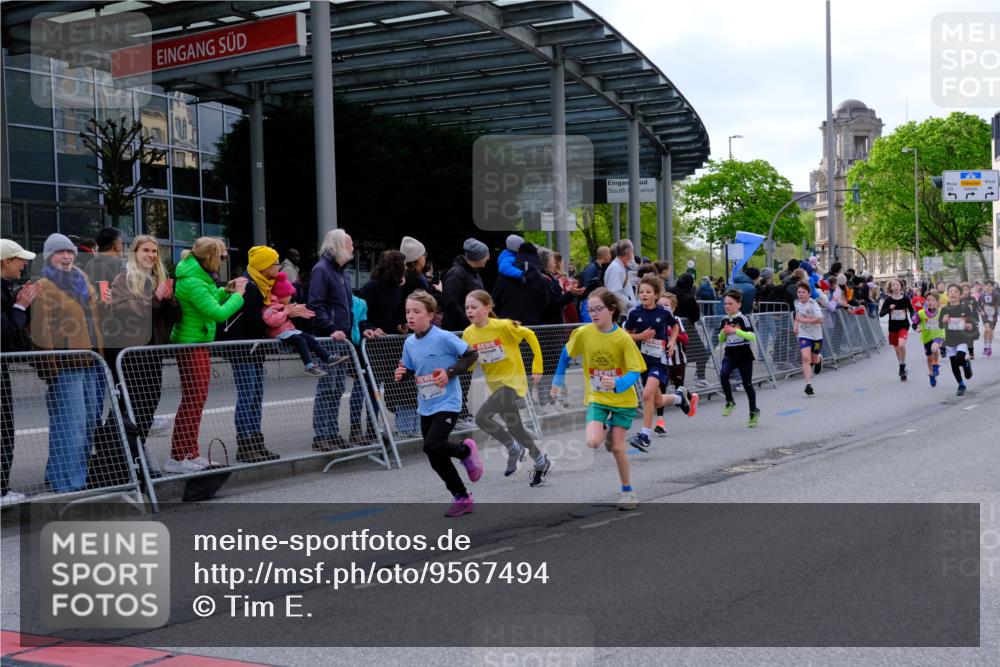 25.04.2026 - Das Zehntel Tim E. http://msf.ph/oto/9567494 25.04.2026 08:49:29 Ziel 1151, 1153, 1219, 1277, 1287, 1294, 1296, 1465, 1856, 2172, 2176, 2788, 2811, 2910, 3169, 3176, 3185, 4007, 4050, 4055 meine-sportfotos.de