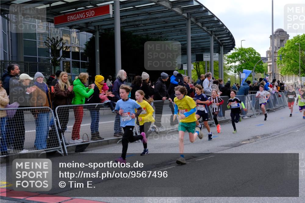 25.04.2026 - Das Zehntel Tim E. http://msf.ph/oto/9567496 25.04.2026 08:49:30 Ziel 1151, 1153, 1219, 1277, 1287, 1294, 1296, 1465, 1470, 1795, 1856, 2062, 2168, 2172, 2175, 2176, 2782, 2788, 2811, 2910, 3169, 3185, 4007, 4050, 4055 meine-sportfotos.de