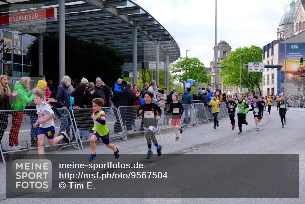 25.04.2026 - Das Zehntel Tim E. http://msf.ph/oto/9567504 25.04.2026 08:49:32 Ziel 1151, 1153, 1219, 1277, 1287, 1294, 1296, 1465, 1470, 1795, 1856, 2062, 2168, 2175, 2782, 2788, 2811, 2910, 3185, 4050, 4055 meine-sportfotos.de