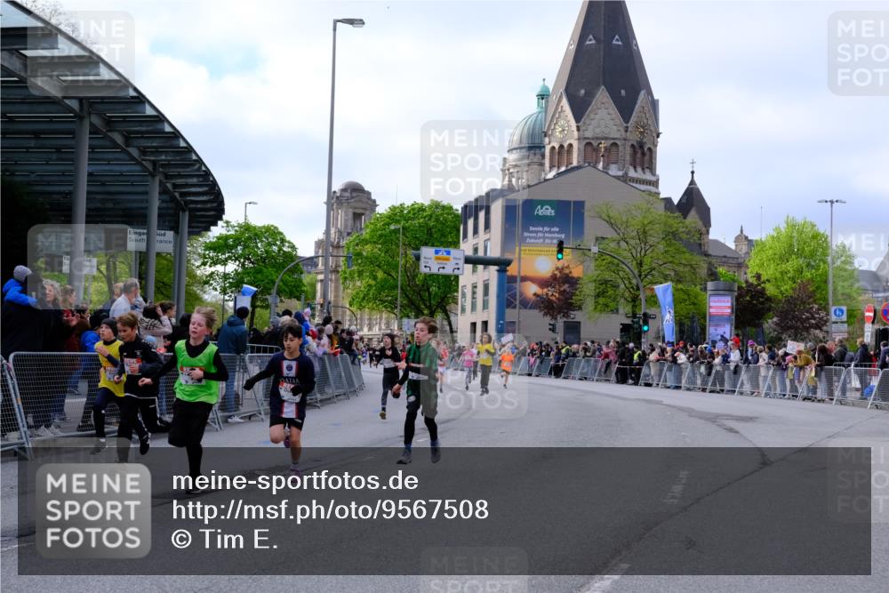 25.04.2026 - Das Zehntel Tim E. http://msf.ph/oto/9567508 25.04.2026 08:49:34 Ziel 1151, 1153, 1219, 1277, 1287, 1294, 1296, 1465, 1470, 1795, 2062, 2168, 2175, 2782, 2788, 2811, 2910, 3185, 4039, 4055 meine-sportfotos.de