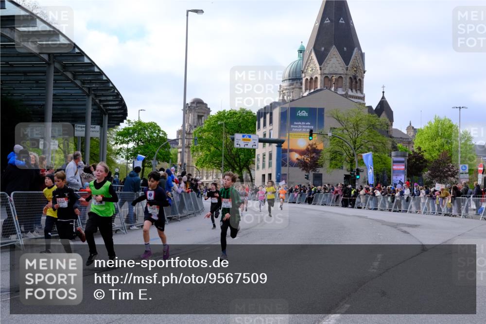 25.04.2026 - Das Zehntel Tim E. http://msf.ph/oto/9567509 25.04.2026 08:49:34 Ziel 1151, 1153, 1219, 1277, 1287, 1294, 1296, 1465, 1470, 1795, 2062, 2168, 2175, 2782, 2788, 2811, 2910, 3185, 4039, 4055 meine-sportfotos.de