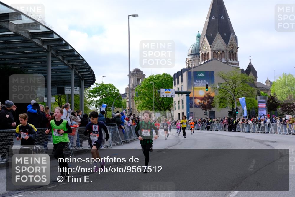 25.04.2026 - Das Zehntel Tim E. http://msf.ph/oto/9567512 25.04.2026 08:49:34 Ziel 1151, 1153, 1219, 1277, 1287, 1294, 1296, 1465, 1470, 1795, 2062, 2168, 2175, 2782, 2788, 2811, 2910, 3185, 4039, 4055 meine-sportfotos.de