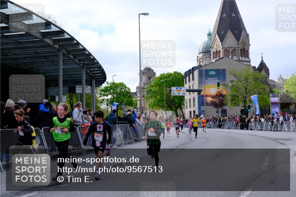 25.04.2026 - Das Zehntel Tim E. http://msf.ph/oto/9567513 25.04.2026 08:49:34 Ziel 1151, 1153, 1219, 1277, 1287, 1294, 1296, 1465, 1470, 1795, 2062, 2168, 2175, 2782, 2788, 2811, 2910, 3185, 4039, 4055 meine-sportfotos.de