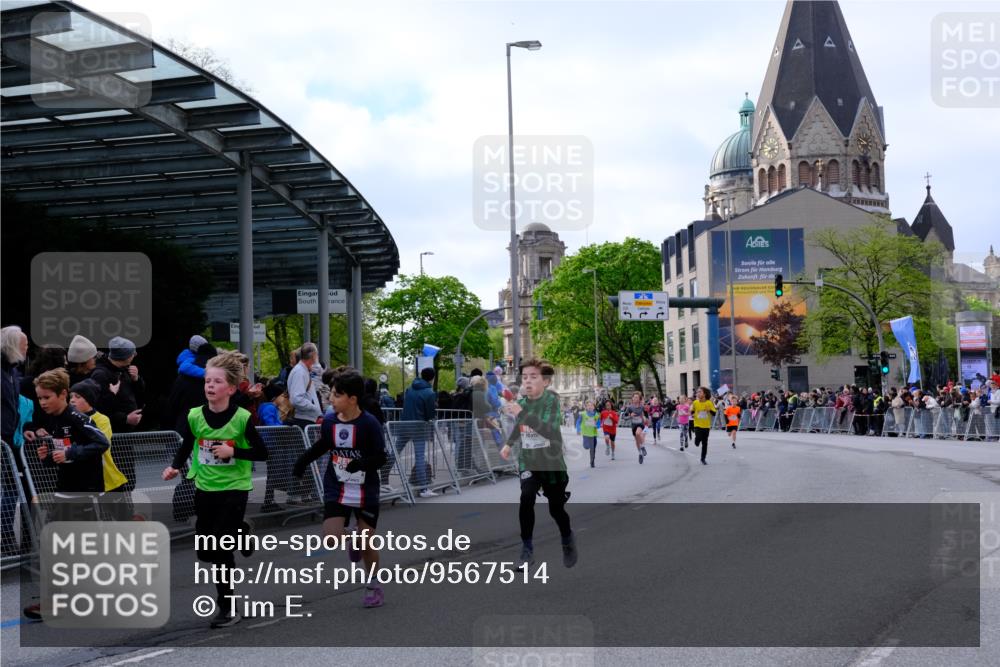 25.04.2026 - Das Zehntel Tim E. http://msf.ph/oto/9567514 25.04.2026 08:49:34 Ziel 1151, 1153, 1219, 1277, 1287, 1294, 1296, 1465, 1470, 1795, 2062, 2168, 2175, 2782, 2788, 2811, 2910, 3185, 4039, 4055 meine-sportfotos.de