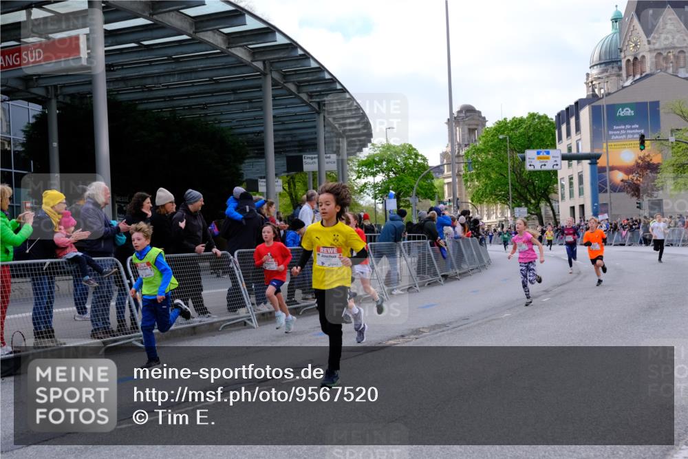 25.04.2026 - Das Zehntel Tim E. http://msf.ph/oto/9567520 25.04.2026 08:49:39 Ziel 1287, 1294, 1296, 1465, 1470, 1791, 1792, 1795, 2062, 2168, 2175, 2647, 2676, 2782, 3185, 3204, 3597, 4013, 4039, 4055 meine-sportfotos.de