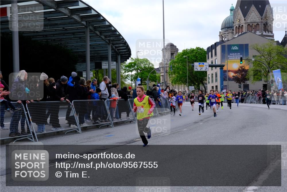 25.04.2026 - Das Zehntel Tim E. http://msf.ph/oto/9567555 25.04.2026 08:49:54 Ziel 1295, 1581, 3216, 3370, 3415, 3621, 3835, 3838 meine-sportfotos.de
