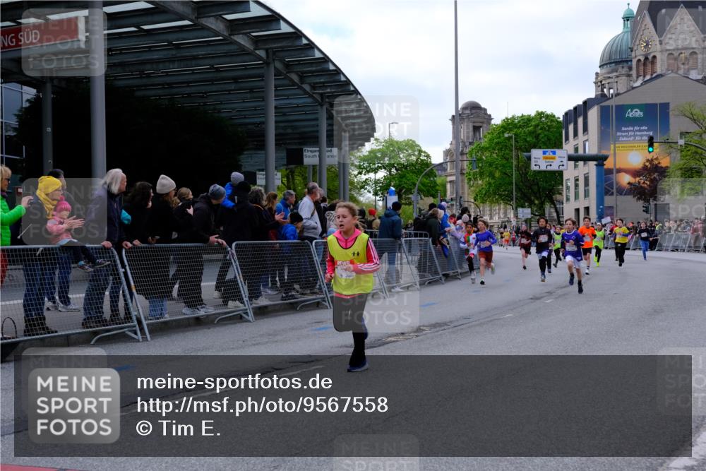25.04.2026 - Das Zehntel Tim E. http://msf.ph/oto/9567558 25.04.2026 08:49:54 Ziel 1295, 1581, 3216, 3370, 3415, 3621, 3835, 3838 meine-sportfotos.de