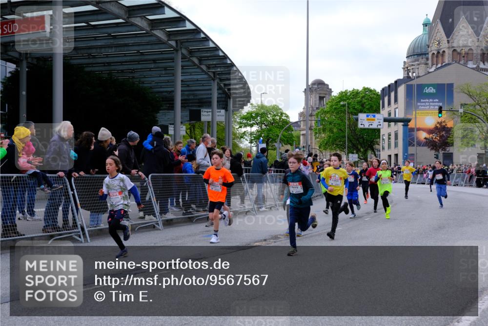 25.04.2026 - Das Zehntel Tim E. http://msf.ph/oto/9567567 25.04.2026 08:49:59 Ziel 1570, 1581, 1882, 1884, 1889, 2275, 2302, 2994, 3216, 3359, 3370, 3411, 3415, 3600, 3606, 3621, 3824, 3829, 3838 meine-sportfotos.de