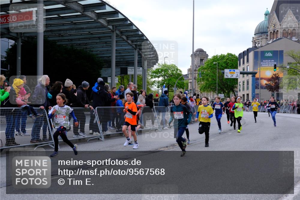 25.04.2026 - Das Zehntel Tim E. http://msf.ph/oto/9567568 25.04.2026 08:49:59 Ziel 1570, 1581, 1882, 1884, 1889, 2275, 2302, 2994, 3216, 3359, 3370, 3411, 3415, 3600, 3606, 3621, 3824, 3829, 3838 meine-sportfotos.de
