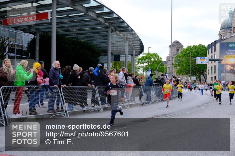 25.04.2026 - Das Zehntel Tim E. http://msf.ph/oto/9567601 25.04.2026 08:50:07 Ziel 1570, 1577, 1882, 1884, 1889, 2275, 2302, 2726, 2731, 2812, 2817, 2994, 3359, 3411, 3564, 3600, 3606, 3607, 3701, 3824, 3829 meine-sportfotos.de