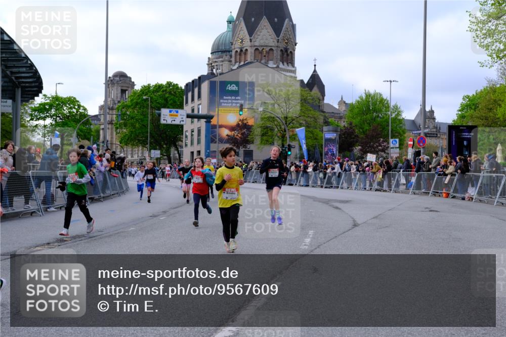 25.04.2026 - Das Zehntel Tim E. http://msf.ph/oto/9567609 25.04.2026 08:50:11 Ziel 1310, 1554, 1577, 1702, 1882, 2329, 2334, 2726, 2731, 2812, 2817, 3557, 3564, 3607, 3701, 3829, 4052 meine-sportfotos.de