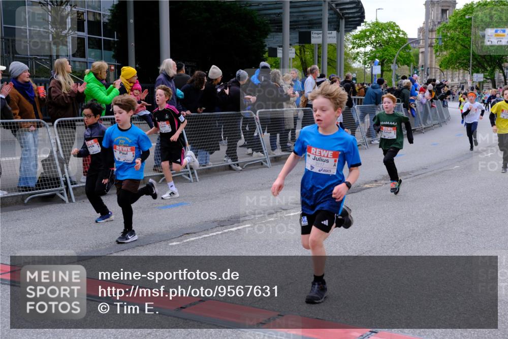 25.04.2026 - Das Zehntel Tim E. http://msf.ph/oto/9567631 25.04.2026 08:50:30 Ziel 1285, 1325, 1584, 1699, 1714, 1736, 2032, 2069, 2164, 2344, 2472, 2497, 2829, 2881, 2946, 3117, 3118, 3230, 3244, 3509, 3535 meine-sportfotos.de