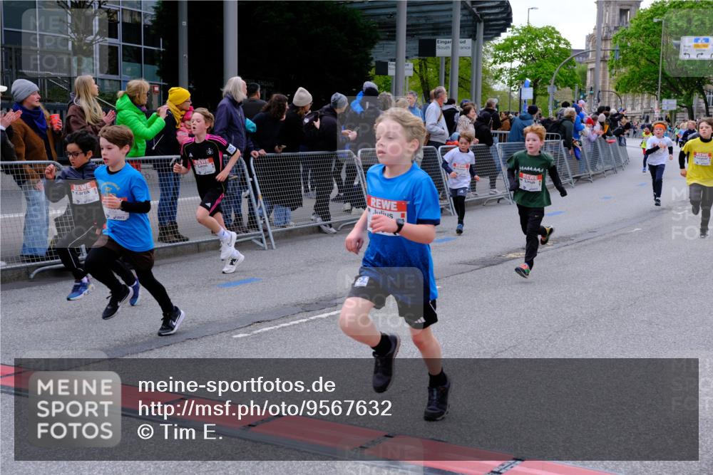 25.04.2026 - Das Zehntel Tim E. http://msf.ph/oto/9567632 25.04.2026 08:50:30 Ziel 1285, 1325, 1584, 1699, 1714, 1736, 2032, 2069, 2164, 2344, 2472, 2497, 2829, 2881, 2946, 3117, 3118, 3230, 3244, 3509, 3535 meine-sportfotos.de