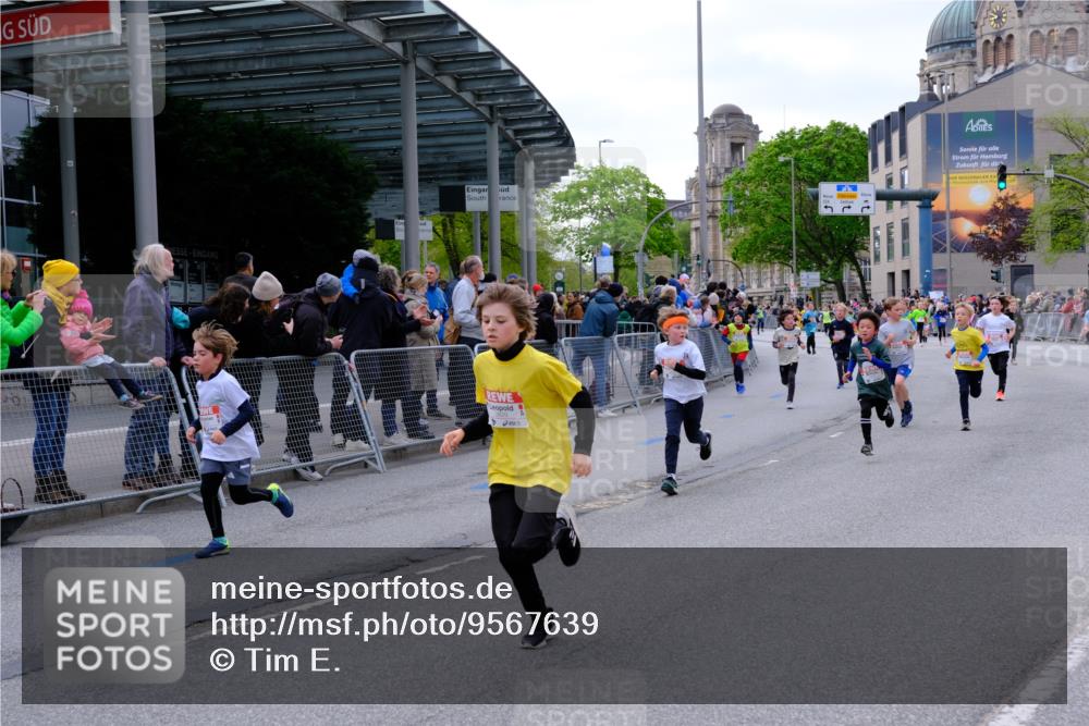 25.04.2026 - Das Zehntel Tim E. http://msf.ph/oto/9567639 25.04.2026 08:50:31 Ziel 1027, 1285, 1325, 1584, 1699, 1714, 1736, 2032, 2069, 2164, 2344, 2472, 2497, 2751, 2829, 2881, 2946, 3117, 3118, 3244, 3509, 3535 meine-sportfotos.de