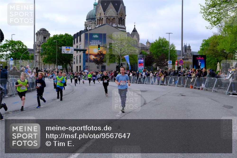 25.04.2026 - Das Zehntel Tim E. http://msf.ph/oto/9567647 25.04.2026 08:50:35 Ziel 1027, 1125, 1185, 1212, 1285, 1325, 1584, 1699, 1714, 1723, 2032, 2164, 2344, 2472, 2751, 2829, 2946, 3117, 3182, 3248, 3260, 3509, 3535, 4011 meine-sportfotos.de