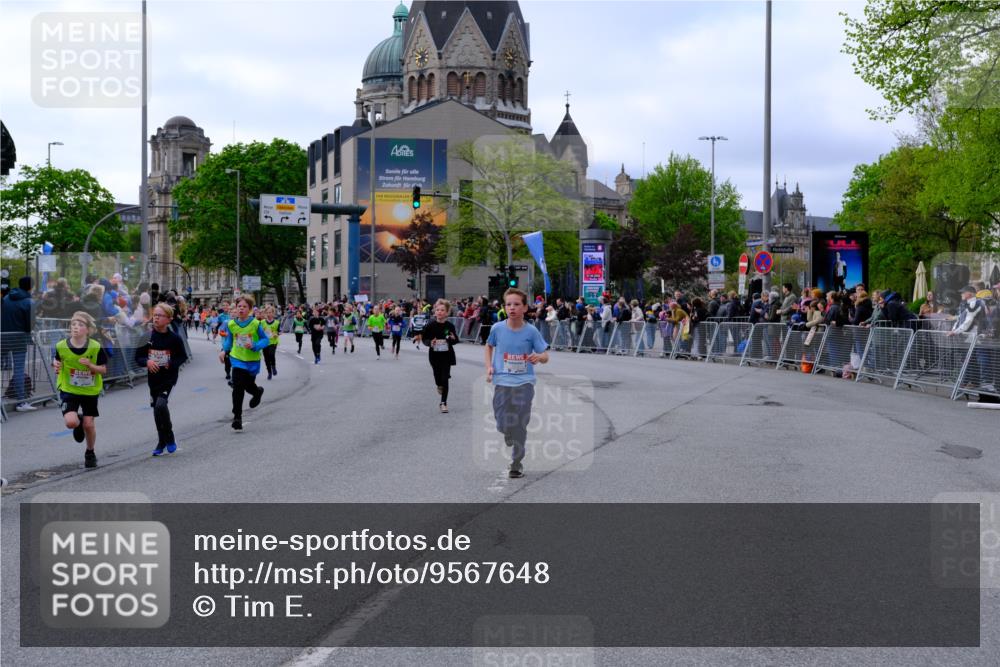 25.04.2026 - Das Zehntel Tim E. http://msf.ph/oto/9567648 25.04.2026 08:50:35 Ziel 1027, 1125, 1185, 1212, 1285, 1325, 1584, 1699, 1714, 1723, 2032, 2164, 2344, 2472, 2751, 2829, 2946, 3117, 3182, 3248, 3260, 3509, 3535, 4011 meine-sportfotos.de