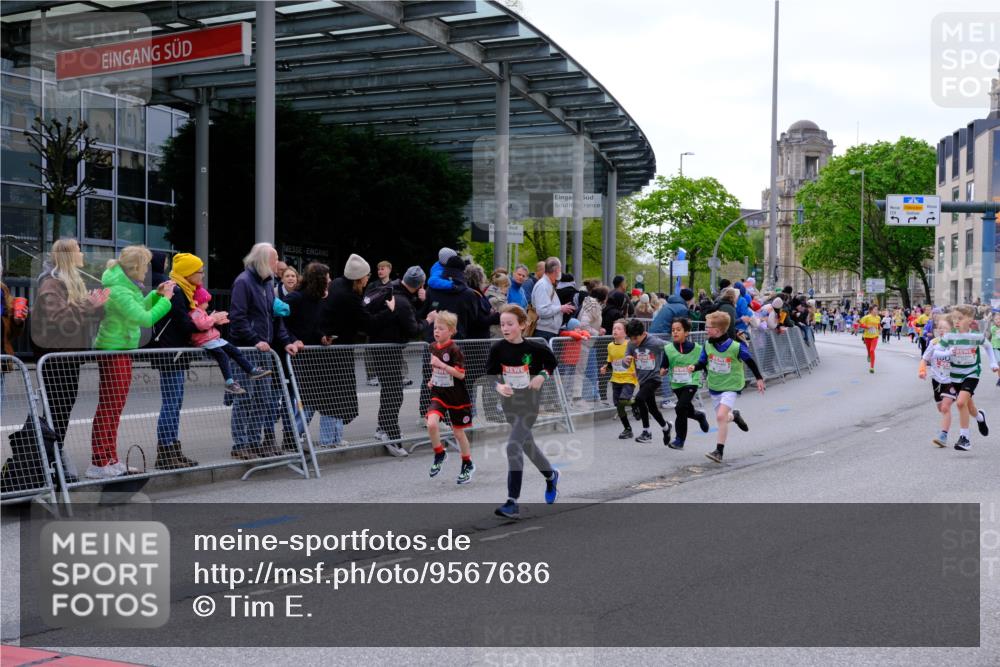 25.04.2026 - Das Zehntel Tim E. http://msf.ph/oto/9567686 25.04.2026 08:50:43 Ziel 1027, 1125, 1185, 1200, 1212, 1284, 1523, 1719, 1723, 1731, 1987, 2656, 2751, 3178, 3182, 3248, 3260, 3261, 3303, 3330, 3690, 3843, 3967, 4011 meine-sportfotos.de