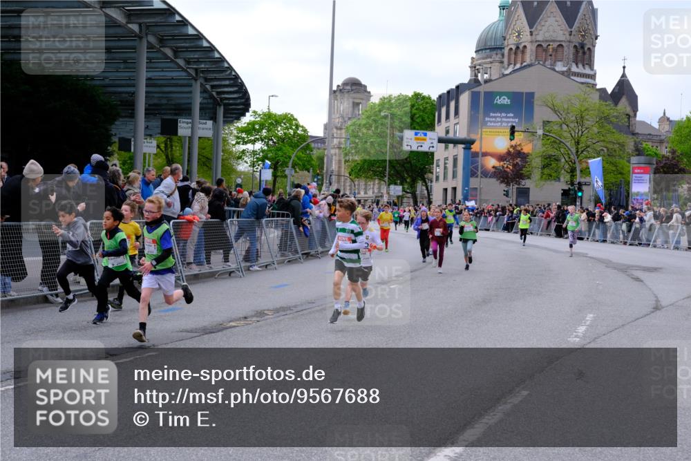 25.04.2026 - Das Zehntel Tim E. http://msf.ph/oto/9567688 25.04.2026 08:50:44 Ziel 1125, 1185, 1200, 1212, 1284, 1523, 1719, 1723, 1731, 1987, 2656, 3178, 3182, 3248, 3260, 3261, 3303, 3309, 3330, 3627, 3690, 3843, 3967, 4011 meine-sportfotos.de