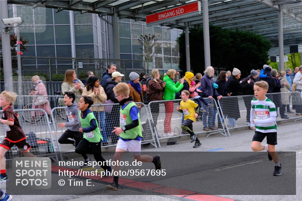 25.04.2026 - Das Zehntel Tim E. http://msf.ph/oto/9567695 25.04.2026 08:50:45 Ziel 1125, 1185, 1197, 1200, 1212, 1284, 1523, 1719, 1723, 1731, 1987, 2656, 2806, 3178, 3248, 3260, 3261, 3303, 3309, 3330, 3627, 3690, 3843, 3967 meine-sportfotos.de